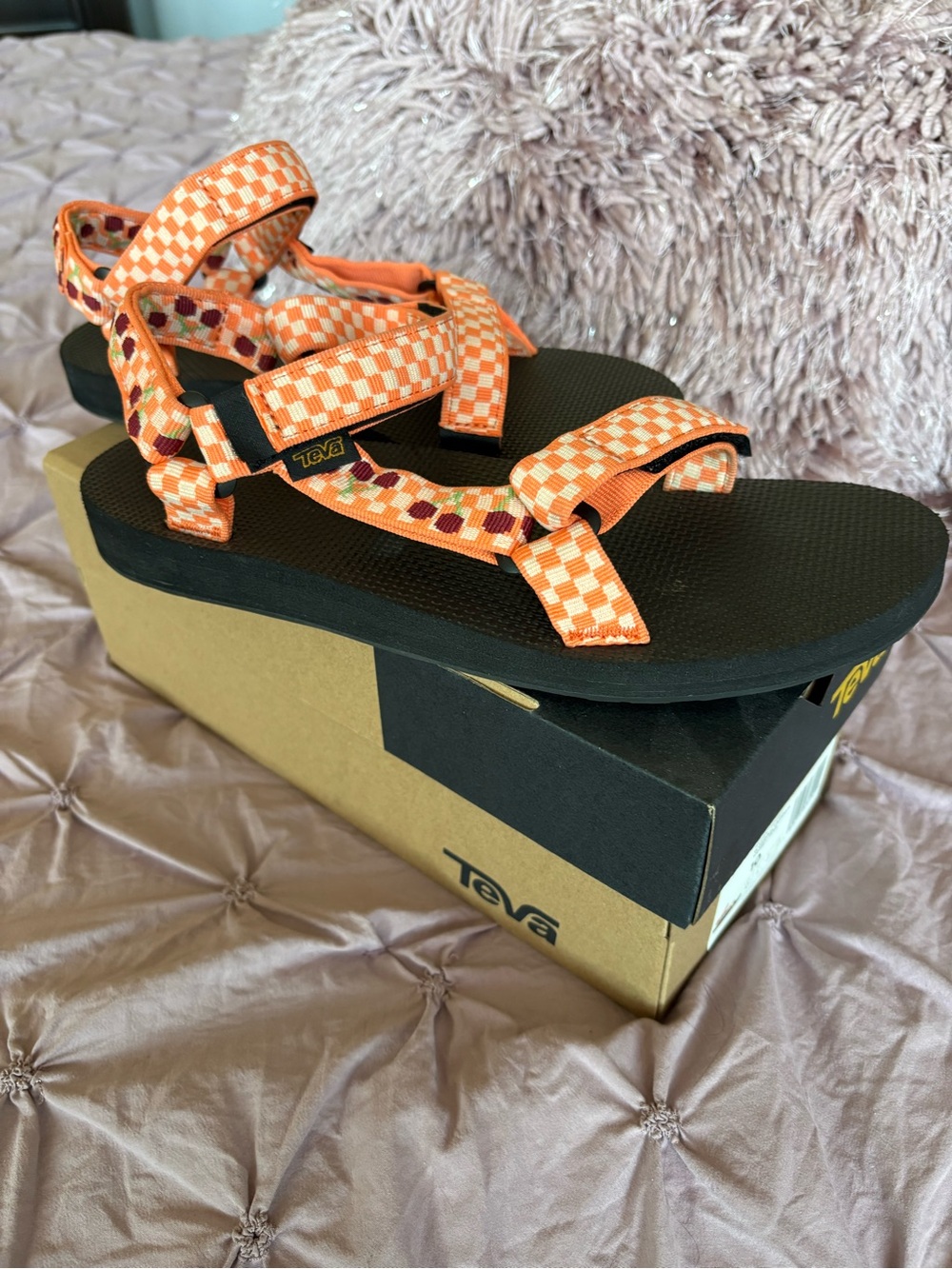 Teva Women’s Cherry Orange Check Original Sandals 10 NIB